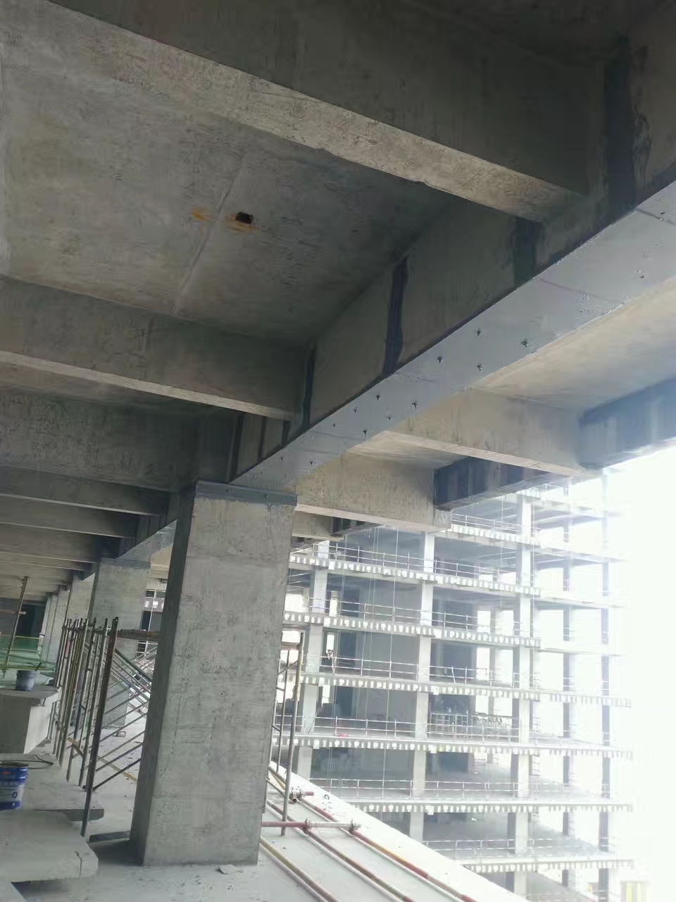 房县房屋加固的费用高吗？